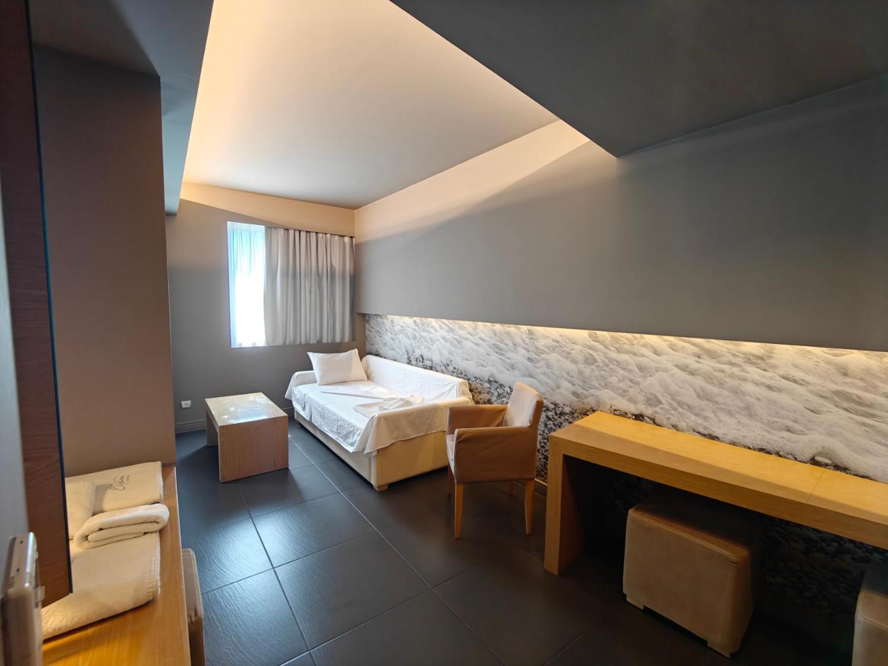 Elysion Hotel Митилини Экстерьер фото